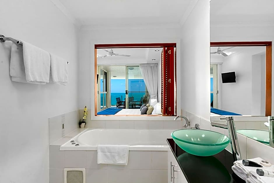 Bellevue At Trinity Beach