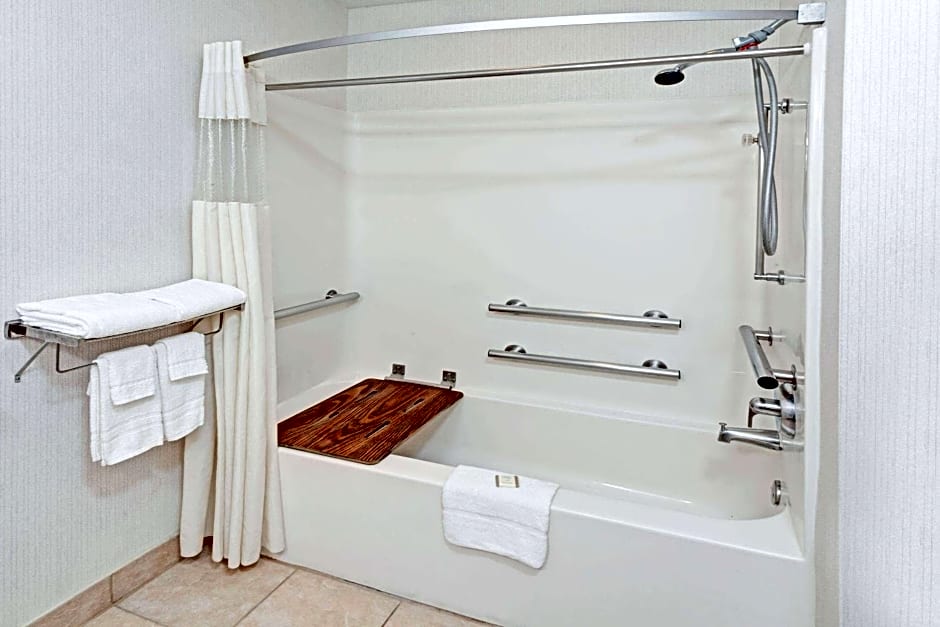 Red Lion Inn & Suites Elk Grove Village, IL