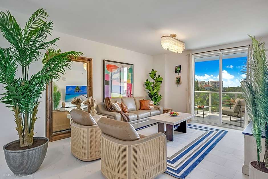 Lux 3BR City-View Retreat in Hollywood, 5th Floor