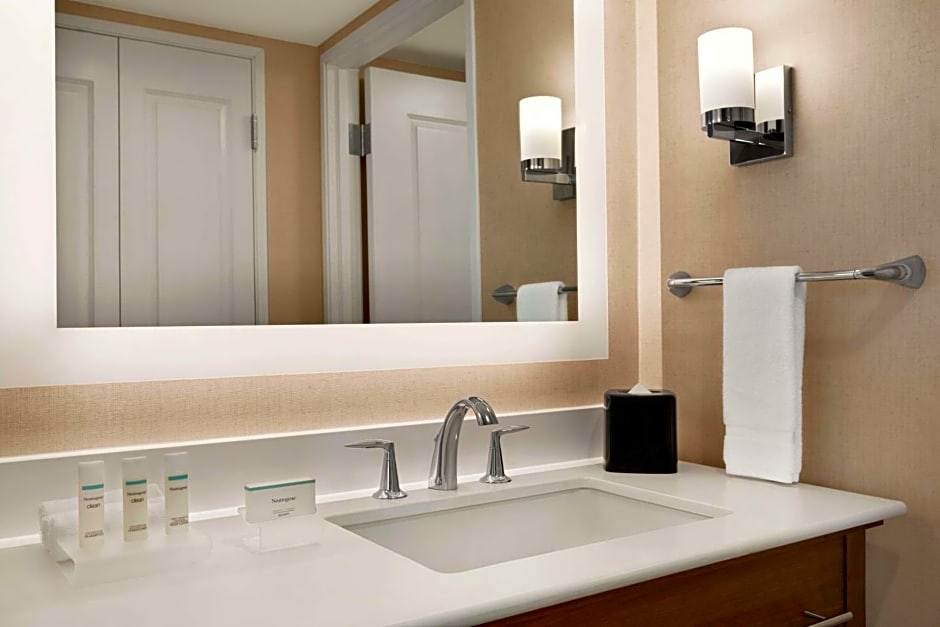 Homewood Suites by Hilton Houston NW at Beltway 8