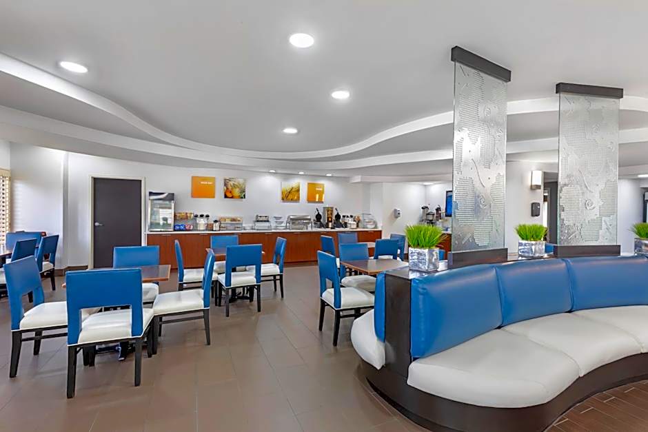 Comfort Suites Dfw N/Grapevine