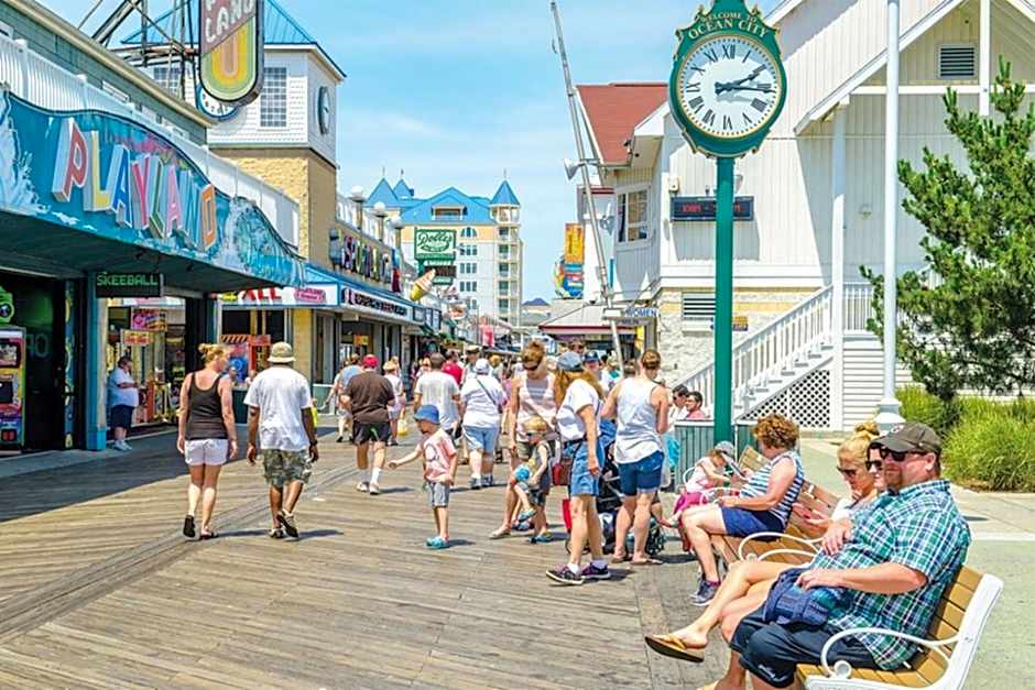 Holiday Inn Express & Suites Ocean City - Northside By IHG