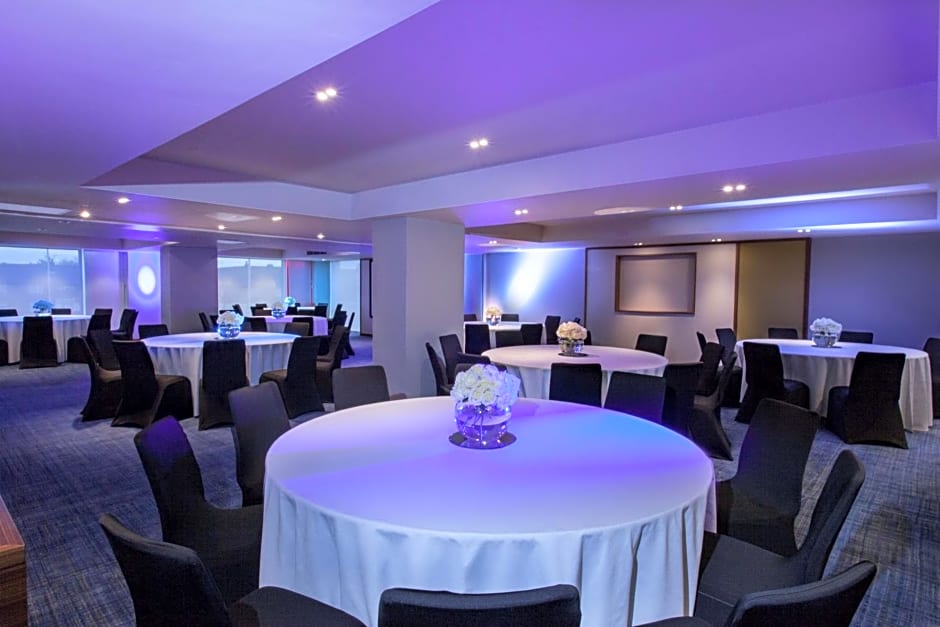 Hyatt Place West London Hayes