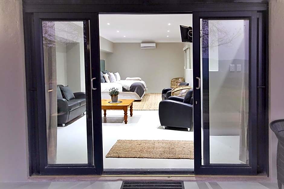 Curry's Post Bed & Breakfast