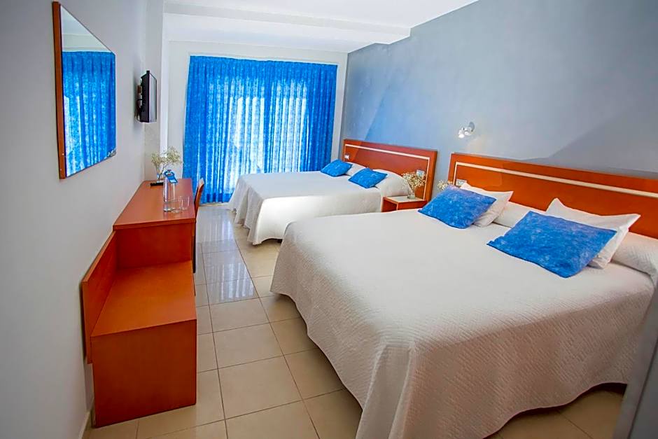Photo 1 of 4 of Quadruple Room (4 Adults)