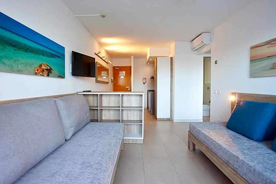 Playa Bella Apartments