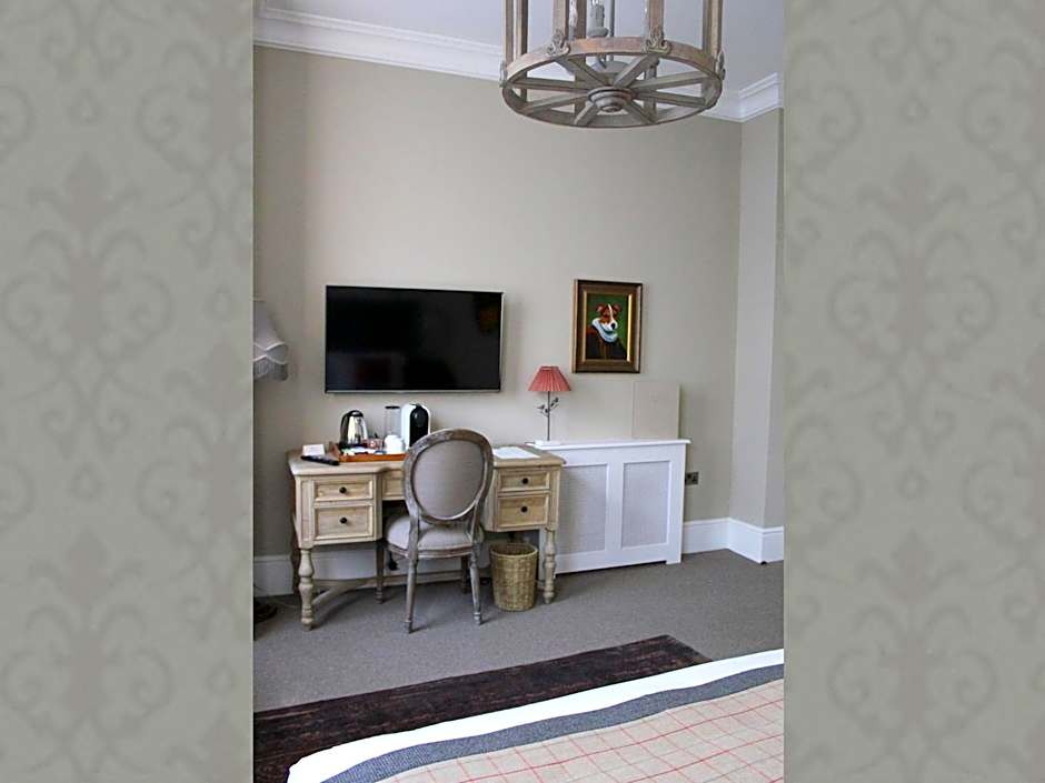 The One Tun Pub & Rooms