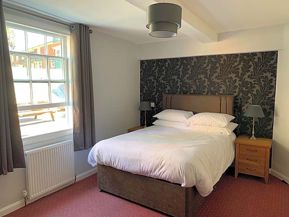 Photo 1 of 10 of Double Room
