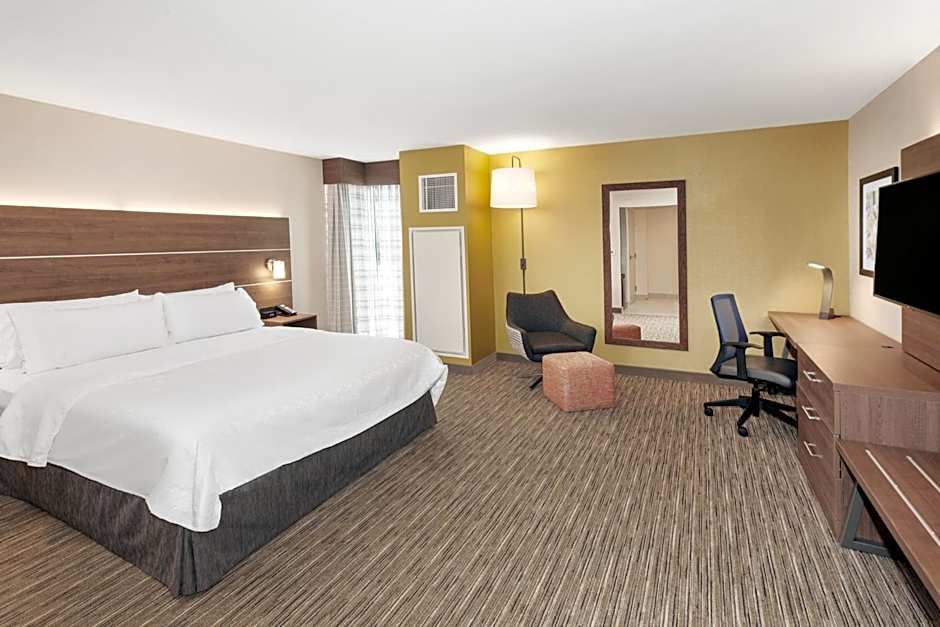 Holiday Inn Express & Suites Downtown Ottawa East by IHG