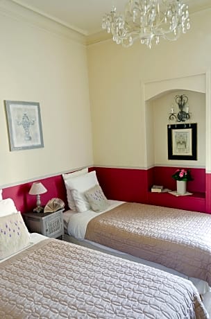 single room- tradition