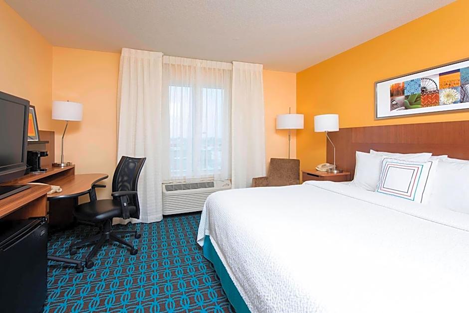 Fairfield Inn & Suites by Marriott Chicago St. Charles