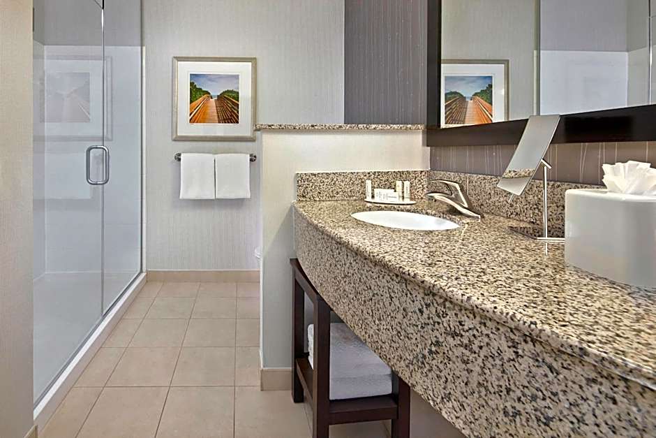 Courtyard by Marriott Stuart