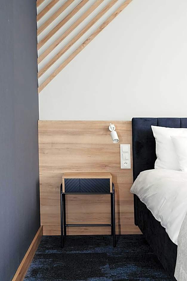 Molto Bene Hotel & Restaurant