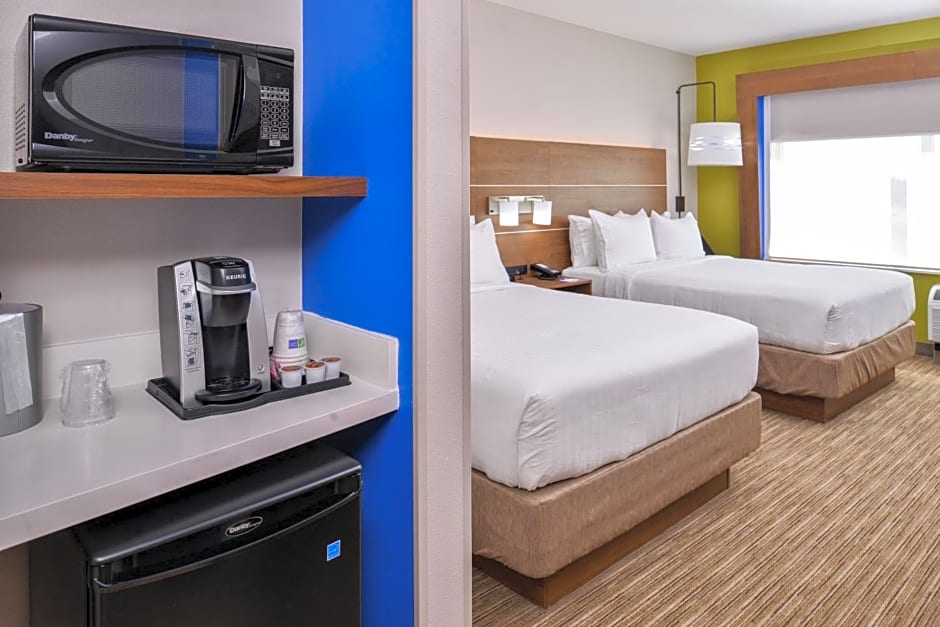 Holiday Inn Express & Suites - Siloam Springs