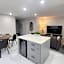 JstLikeHome - Serenity Suites & Guesthouse