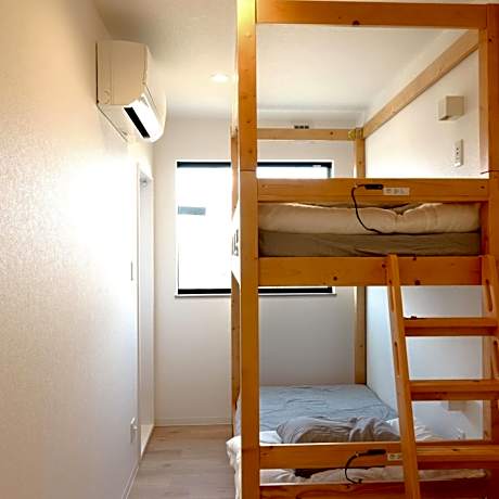 Twin Room with Private Bathroom