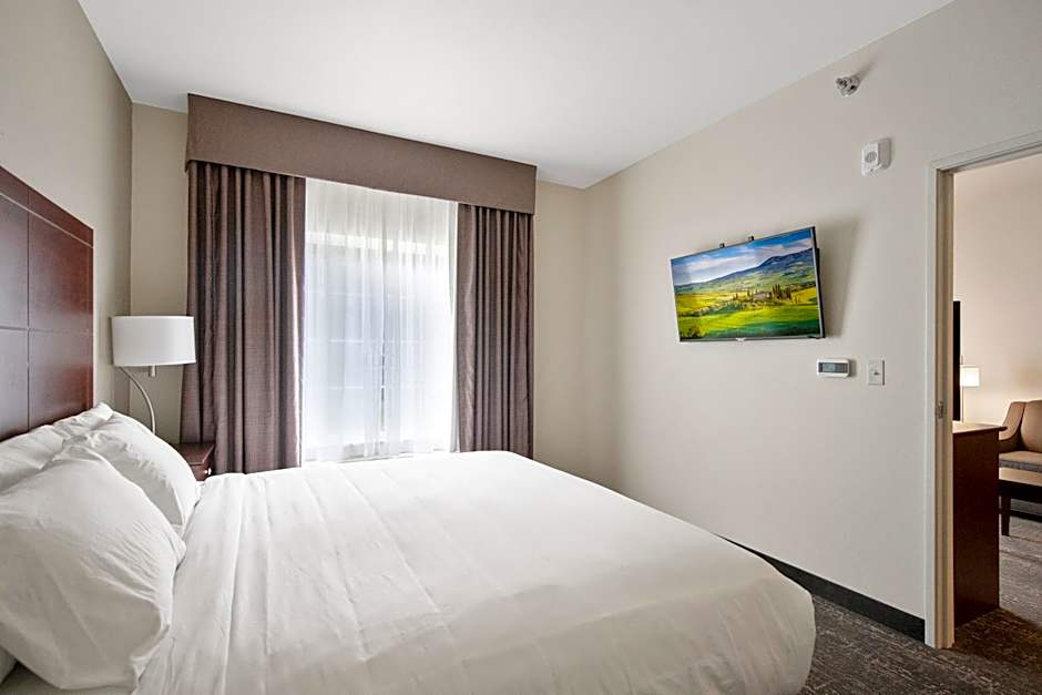 Cobblestone Hotel & Suites - Austin