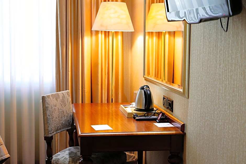 Grand Hotel & Spa Tirana