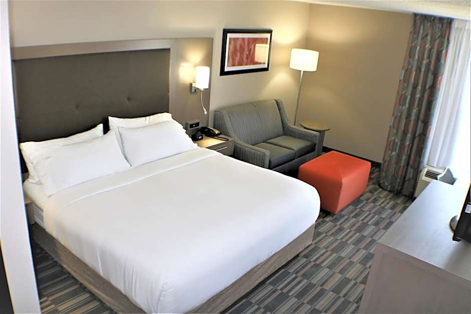 Holiday Inn Express Woodstock-Shenandoah Valley By IHG