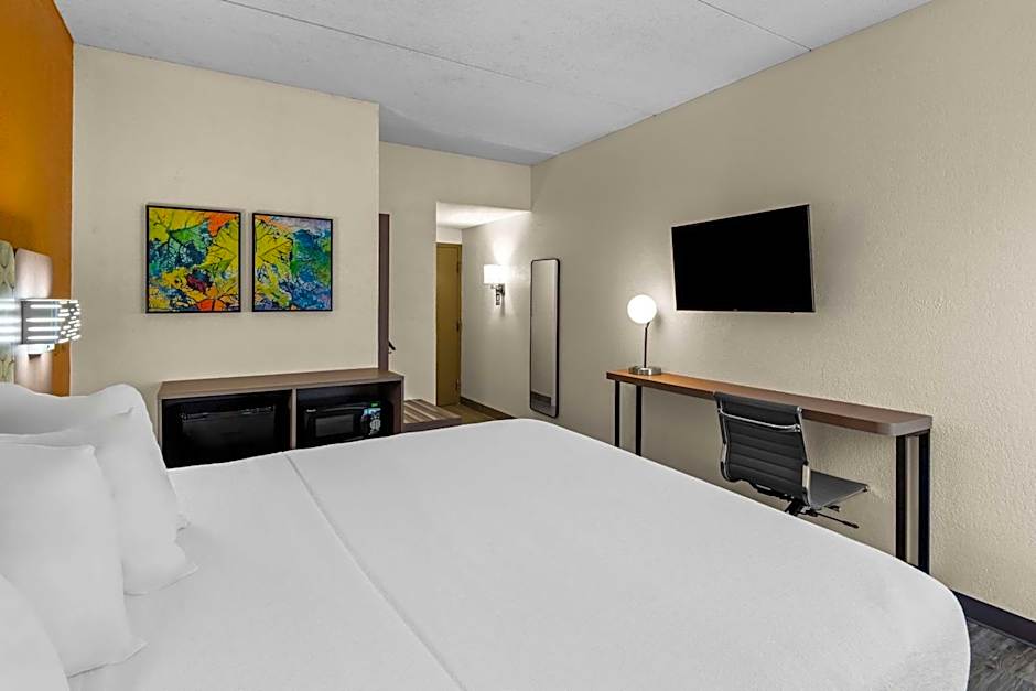 Hotel Concord Syracuse, Ascend Hotel Collection