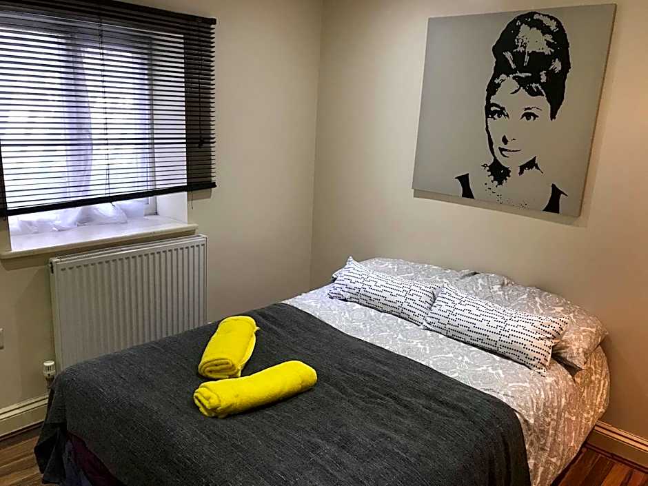 Mapesbury Hostel London
