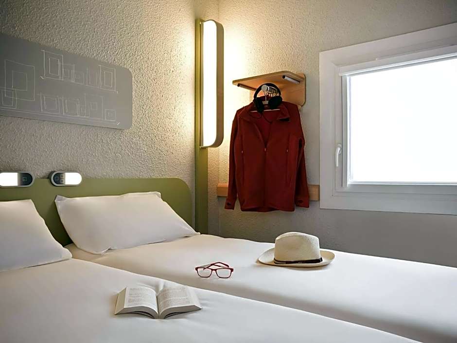 ibis budget Pontault-Combault RN4 Marne-la-Vallee