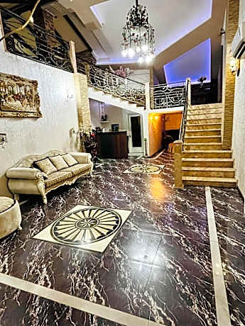 Lux Palace Hotel