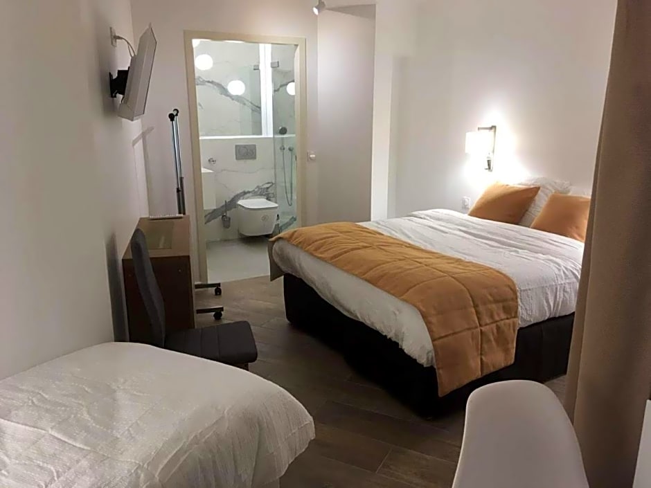 Hotel Ferney République