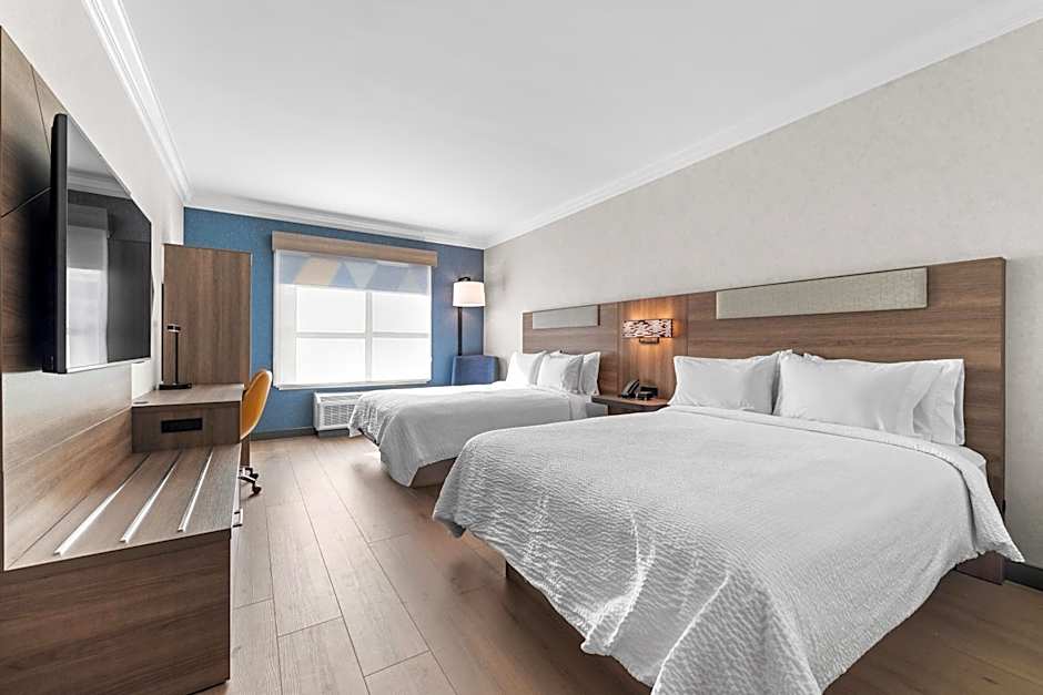 Holiday Inn Express Hotel & Suites Santa Cruz By IHG