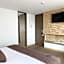Apartamentos Regency La Feria
