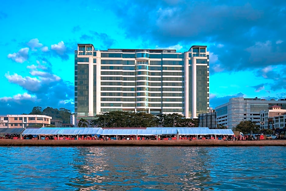 Le Meridien Kota Kinabalu