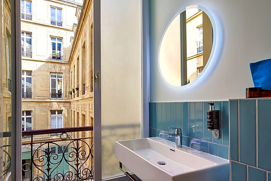 Hotel Magenta 38 by Happyculture