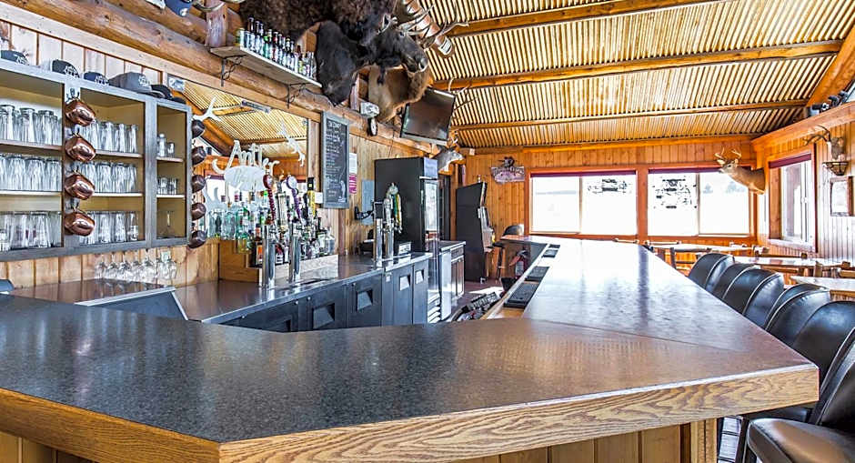 The Antler Lodge - Gardiner