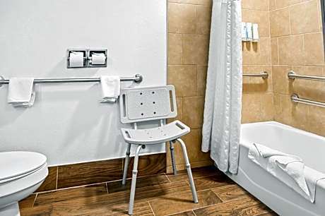 Promotional King Room - Accessible/Non-Smoking