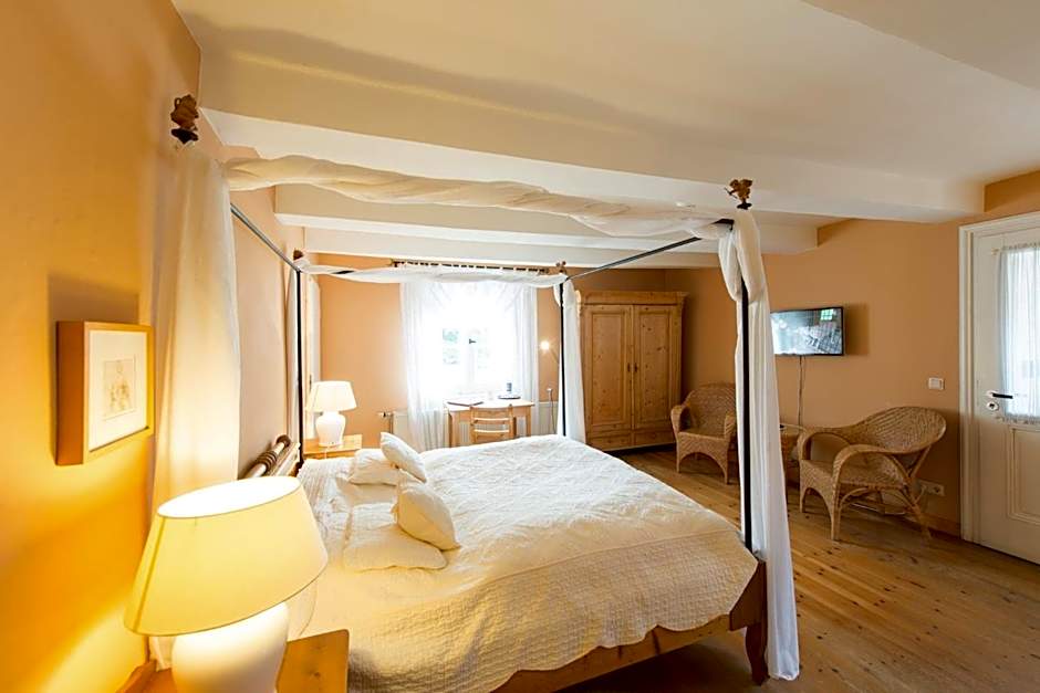 Hotel Theophano