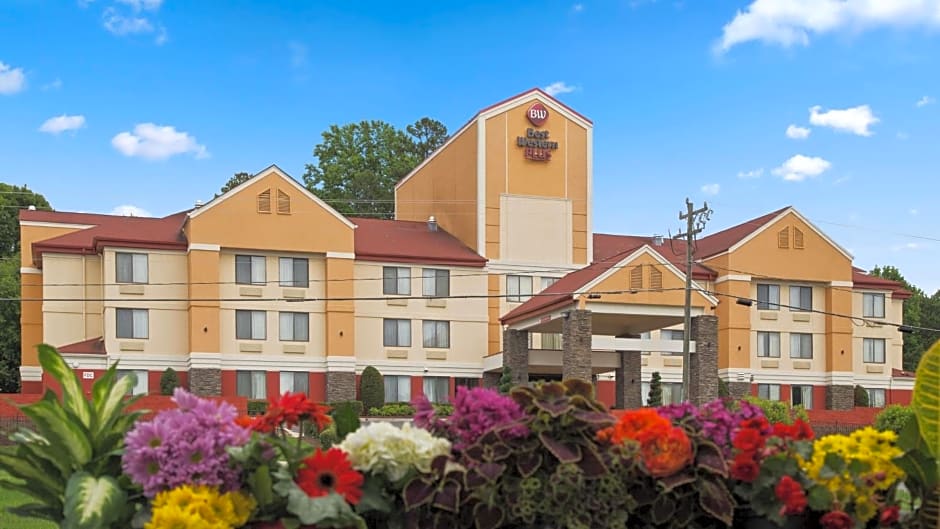 Best Western Plus Huntersville Inn & Suites Near Lake Norman