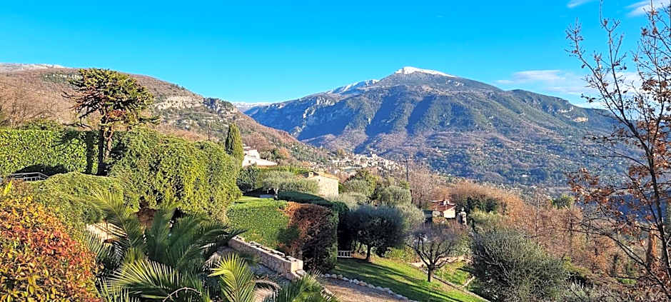 Loup Castel Boutique Hotel B&B