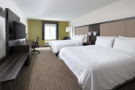 Standard Queen Room with Two Queen Beds