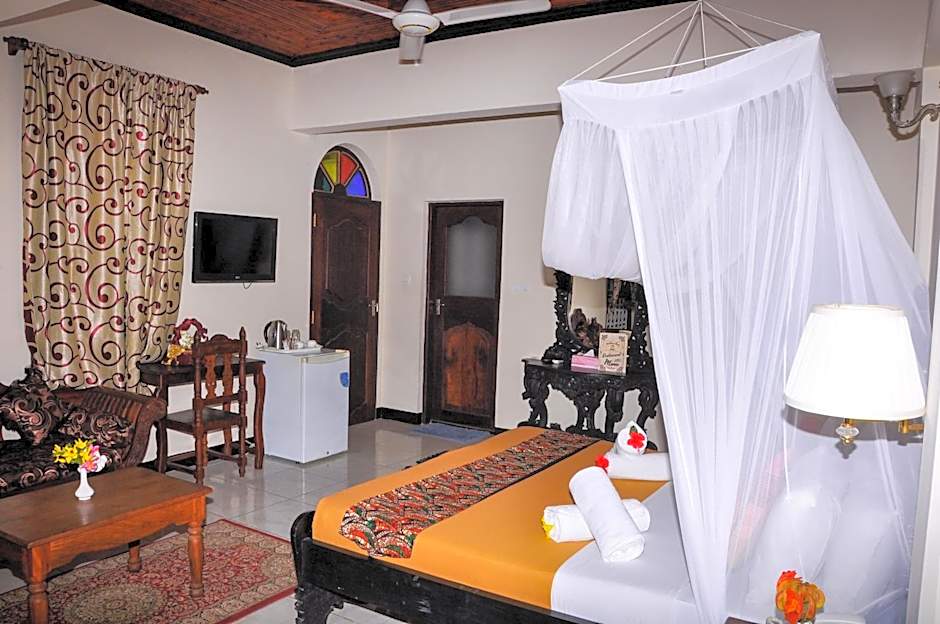 Forodhani Park Hotel