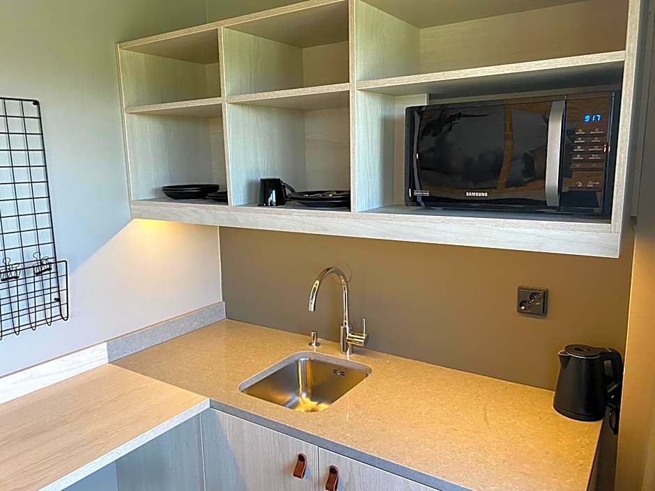 Skyline Airport Hotel