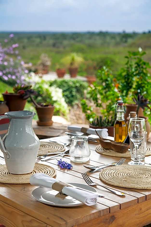 Ololo Safari Lodge & Farm