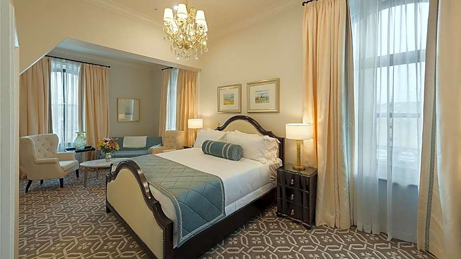 Sydney Boutique Inn & Suites