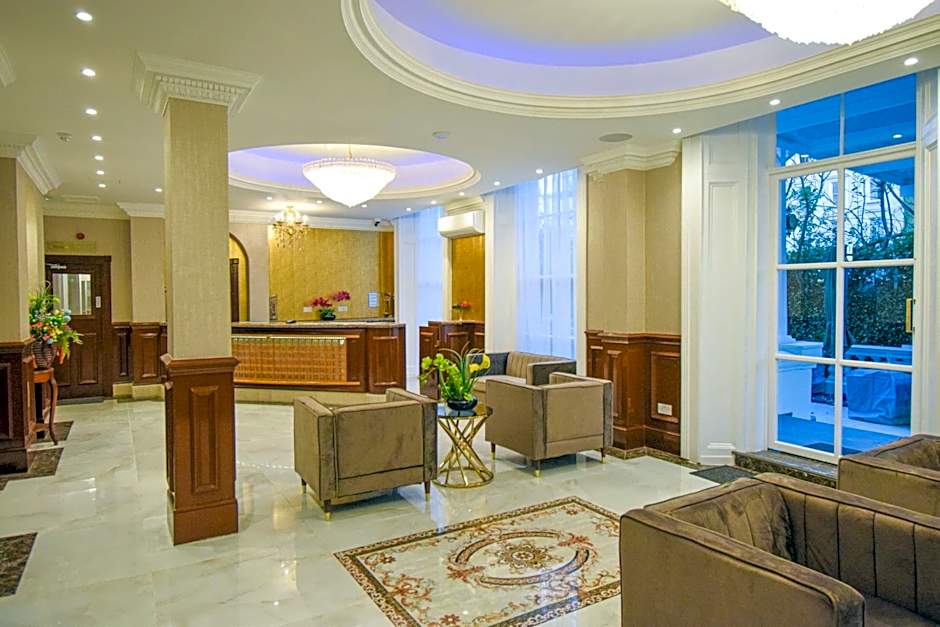 PEMBRIDGE PALACE HOTEL