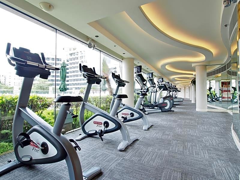 Harbour Plaza Metropolis