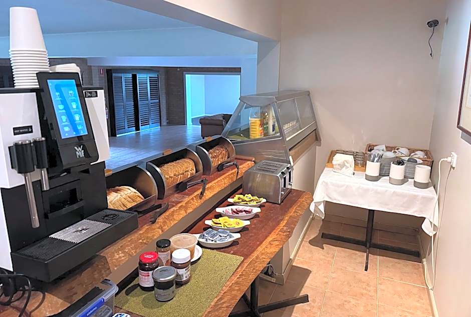 Sinclairs Country Retreat - Adults Only