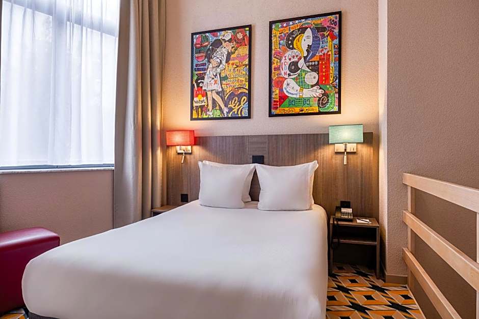 Alma Grand Place Hotel