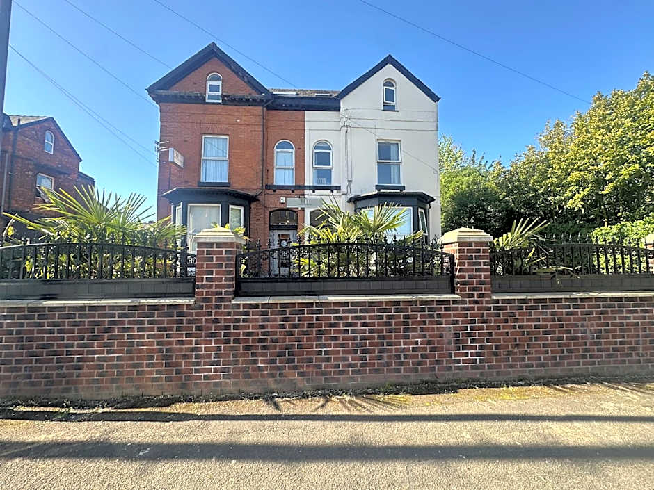 Hendham House - Near Etihad Stadium, CoOp Live Arena, AO Arena, Piccadilly Train Station & Manchester City Centre