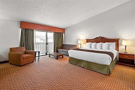 King Room with Hot Tub - Non-Smoking