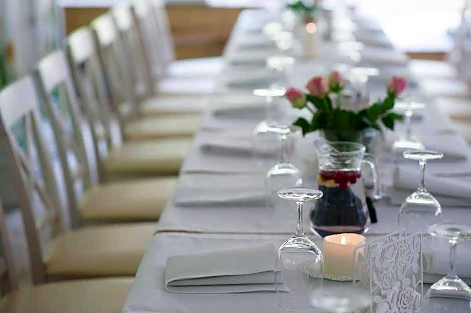 Noce i Dnie Hotel