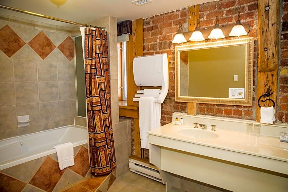 Murray Premises Hotel